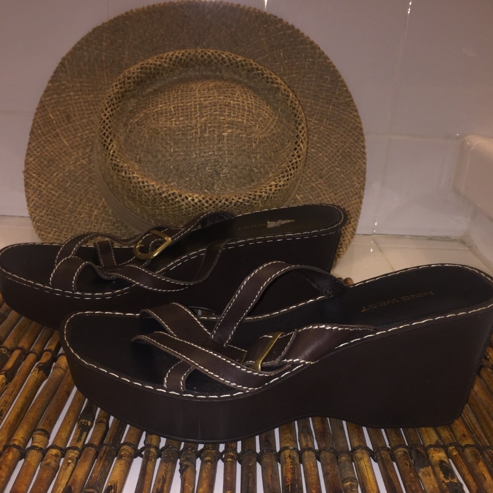 Nine West Brown/Black Wedge Sandals - NWOT